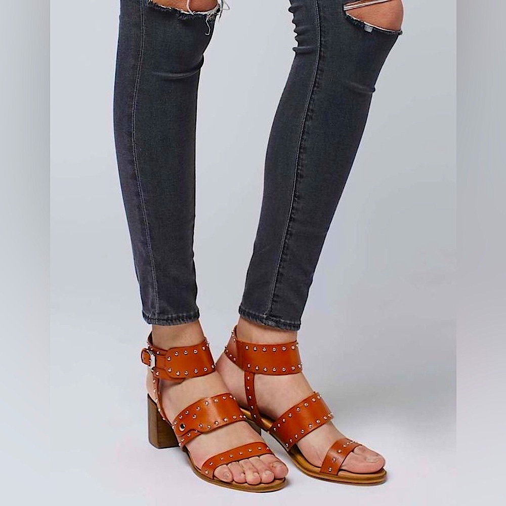 TOPSHOP Venus Stud Sandals